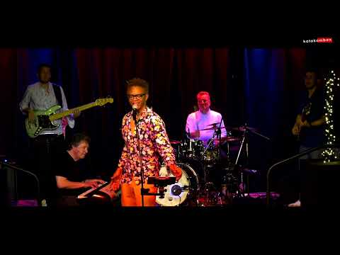 Worthy Davis - It's Not Unusual - Clubdates live@katakomben