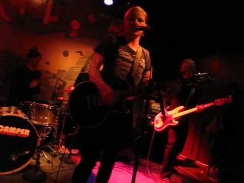 Here and Now (clip) - Kay Hanley at TT the Bear's - 05 Jan 2005