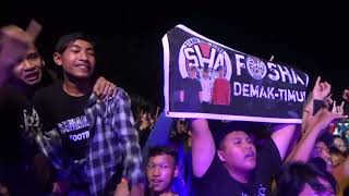 Download lagu STAND HERE ALONE - Kita Lawan Mereka | LIVE Indie Clothing Wonderia 2022 Semarang mp3