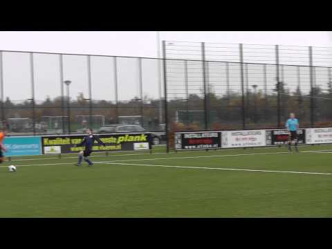 10 nov 2012 VV De Meern C1 - Vriendenschaar C1 com 2-2 Doelpoging Stephan