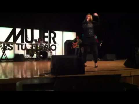 Lucia Parker - Glorious (Live with Allied Worship)