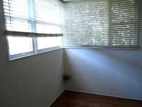 PL2486 - Spacious Apartment Near The Grove For Rent