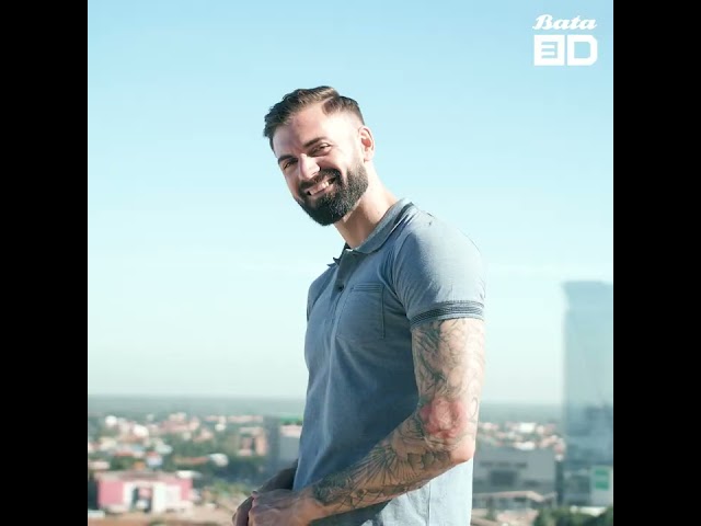 Vídeo relacionado con RockDove Zapatilla de dos tonos y espuma viscoelástica para Hombre, 44/45 EU, Azul Marino y Amarillo