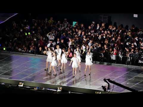 190518 오마이걸 (OH MY GIRL) - 불꽃놀이(Remember Me) Long Shot ver. 직캠 [4K] (2019드.콘)