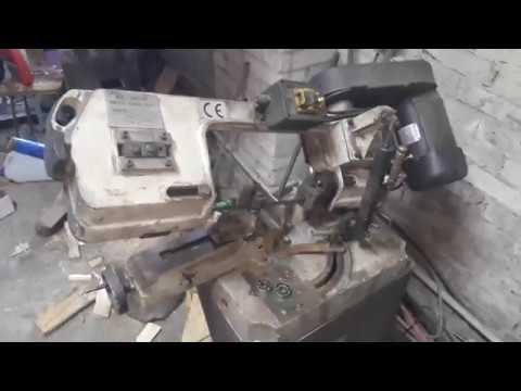 Przecinarka  tasmowa BS 128 HDR (wina glosnej pracy)