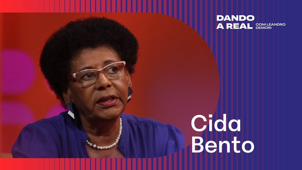 Psicóloga Cida Bento é a convidada do Dando a Real com Leandro Demori
