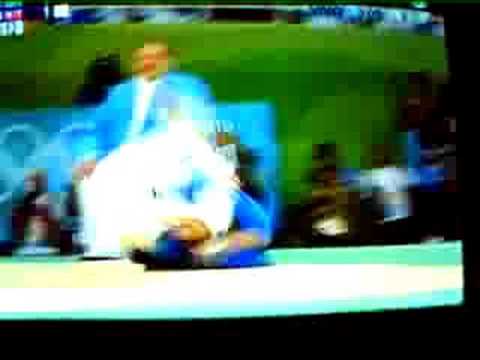 PAULA ''LA PEKE'' PARETTO MEDALLA DE BRONCE