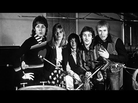 Wings ~ Let 'Em In (1976)