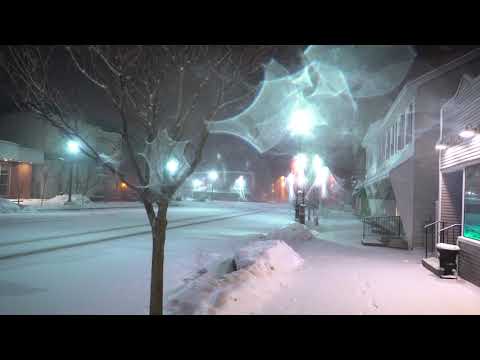 Heavy Lake Effect Snow at 1AM in Edinboro, PA 4k #Breathe