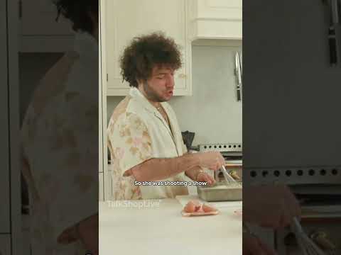 What Benny Blanco Cooks for Selena Gomez ????