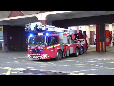 [FULL HOUSE TURNOUT] FIRE STATION SOHO in London