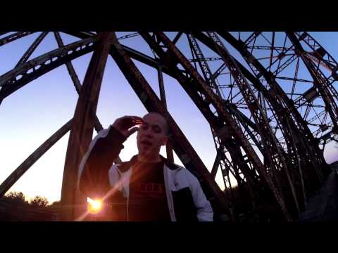 Mikus - Myślę o jutrze [OFFICIAL VIDEO 2015]