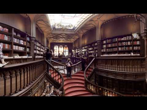 360 video: Lello & Irmão Bookstore, Porto, Portugal