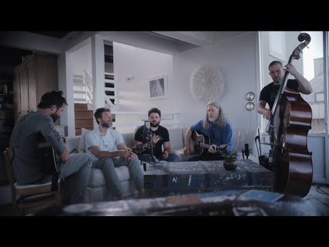 Life Less Ordinary - Carbon Leaf
