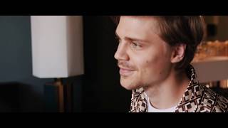 Charlotte &amp; Thieves - (Official Video)