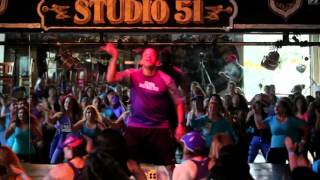 Sean Soto's Zumba choreo to 'Sabrosura' by DJ Laz at ZIDC