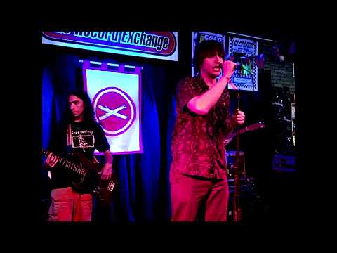 Geese -Low Era (KRVB Live at The Record Exchange)