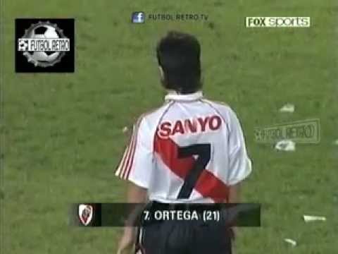 River Plate vs Independiente Supercopa 1995 Semifi...