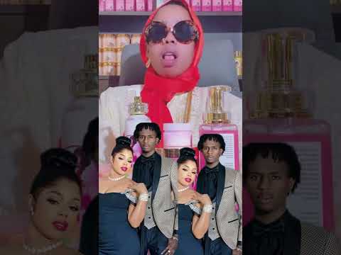 Ndeyssane Mame Ndiaye demande à Fou de se mettre à côté d'elle