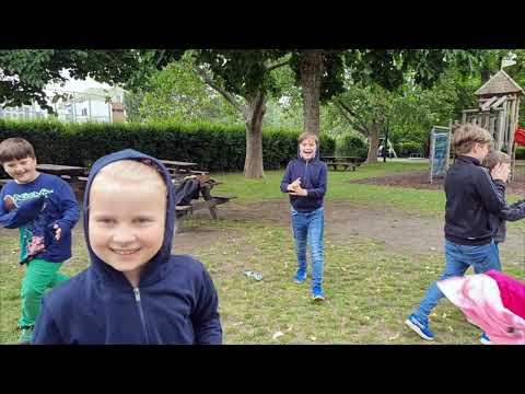 Ein Song der 3A - DEIN FREUND (Freunde sein) [Official Video] #freundesein - GTVS Irenäusgasse