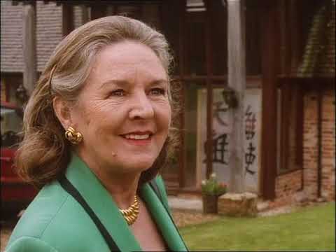 Ruth Rendell Mysteries  A Dark Blue Perfume