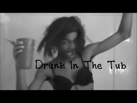Beyonce Drunk in Love -(parody Drunk in The Tub)