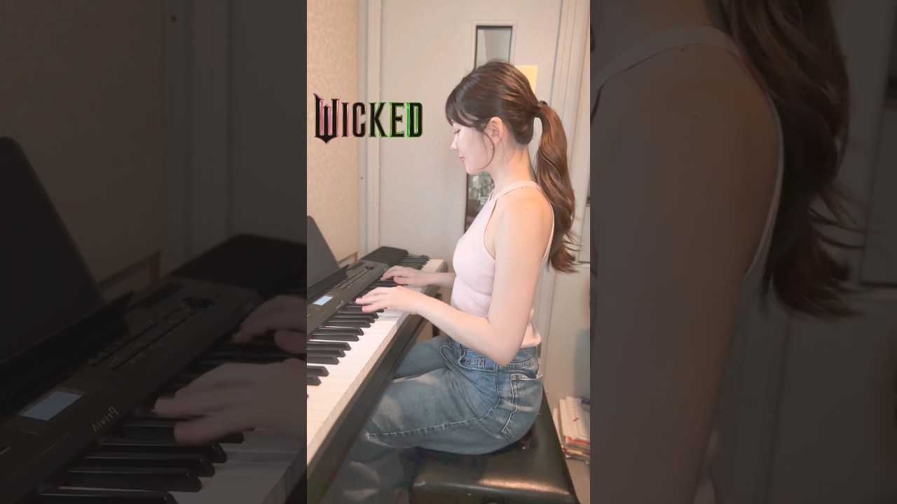 🎧Defying Gravity🪄💚🩷