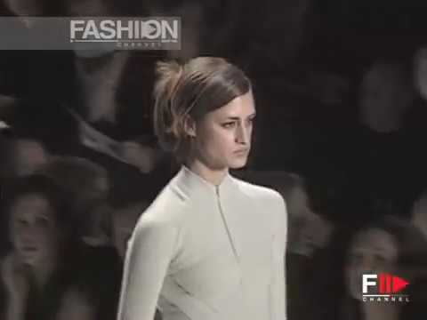 "Narciso Rodriguez" Autumn Winter 2004 2005 1 of 3 New York Pret a Porter by FashionChannel