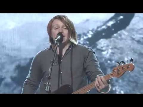 Worship Moment: Lion and The Lamb - Leeland
