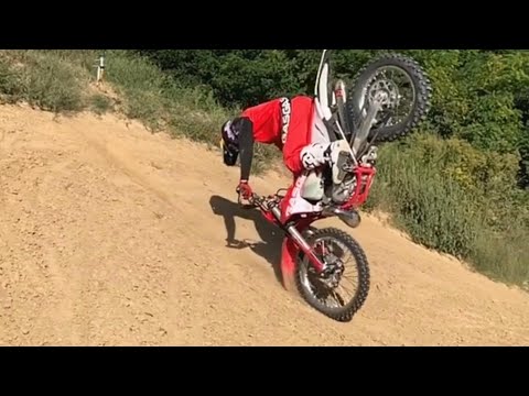 2021 GasGas EC300 - First Look & Riding