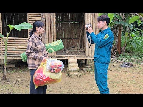 Thanks to a Kind-Hearted Police Officer, a 17-Year-Old Homeless Girl Finds Stability Again