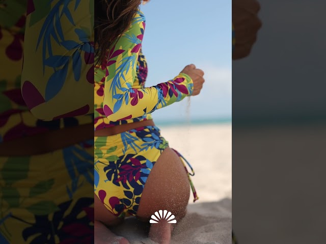 Vídeo relacionado con Carolilly - Traje de baño de una pieza para niño, niña, con cremallera, manga larga, antirrayos UV con sombrero (rosa flores, 3-6 meses)