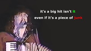Weird Al sacrificing perfect rhymes [CC]