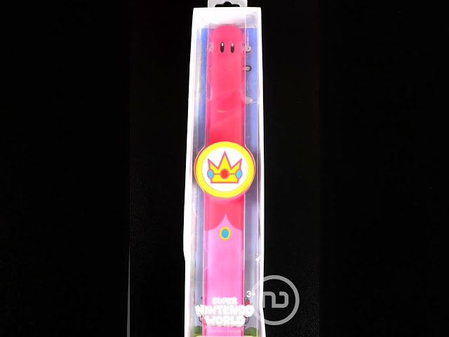 Vídeo relacionado con Character World Toalla Oficial de Nintendo Super Mario para niños, sensación súper Suave, diseño de Salto, hogar, baño, Playa y Piscina, tamaño único, 70 cm x 140 cm