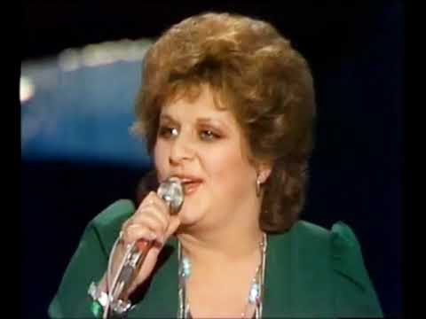 Joy Fleming - Ein Lied kann eine Brücke sein 1975 (TV-Clip)