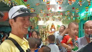 Xúc động sư thầy tại Tu viện Bồng Lai (Vũng Tàu) cưu mang các bé mồ côi