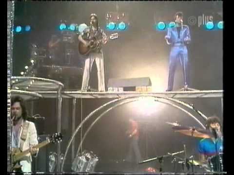 Kursaal Flyers - Little Does She Know (Supersonic)