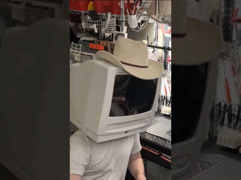 I Built a CRT TV Head #cosplay #CRT #TV #DIY #retro #vintage #tubetv #tech #crafts #3dprinting