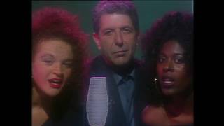 Leonard Cohen - First We Take Manhattan (Kulturen &#39;88)