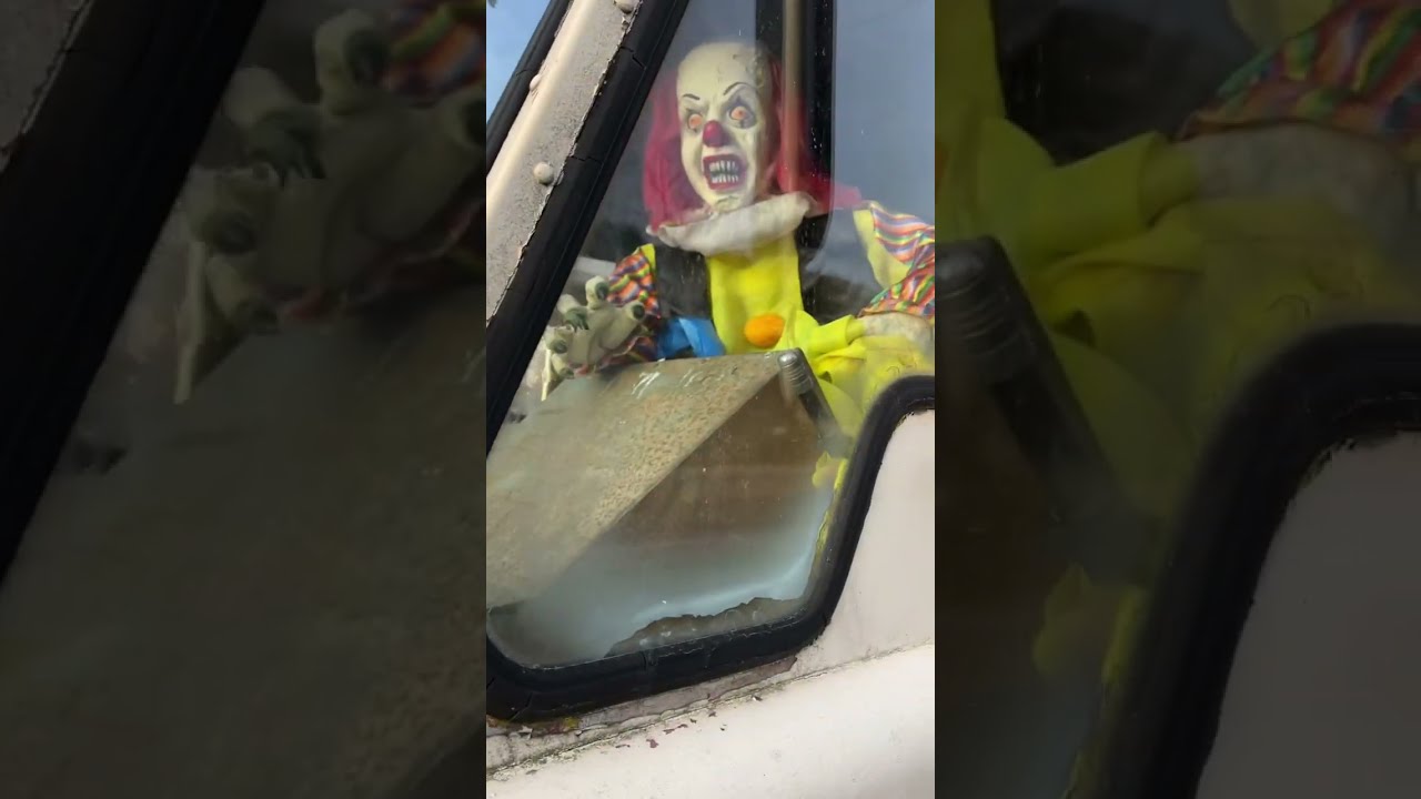 Creepy Clown 🤡