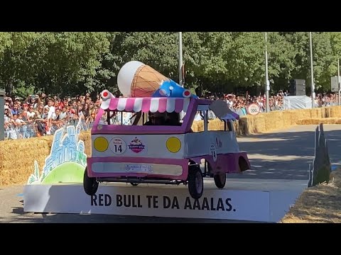 RedBull Autos locos Madrid, Spain 2022 (RedBull Soapbox Race Madrid, Spain 2022) - Jumps & Crashes