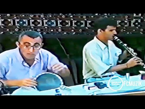 Zahid klarnet - Mirzəli zərb (xan bagı) Camal qoşa  Elman gitara - Tahir qarmon