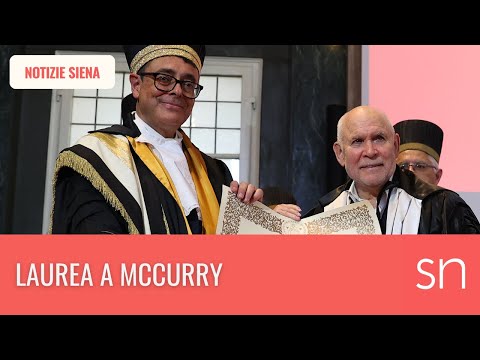 Università di Siena, laurea honoris causa a Steve McCurry: “La fotografia dà voce a chi non ce l’ha”