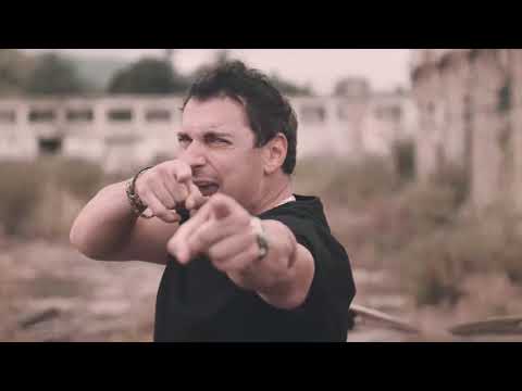 Robert Rodrigo Band ft.Johnny Gioeli  /Living For Louder/