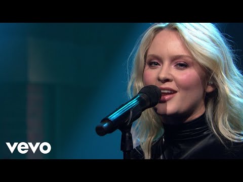Zara Larsson - Can't Tame Her (Live from Late Night with Seth Meyers)