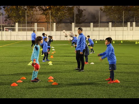 ESCUELA DE FÚTBOL - AD ORCASITAS - Emitido en el programa 'Fútbol Madrid' (4 diciembre 2021)