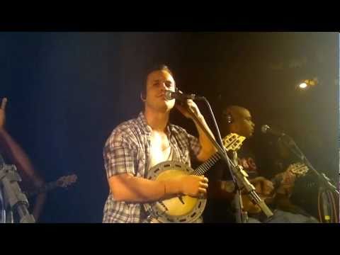 GRUPO REFERÊNCIAS 2011 - SUCESSOS - RODA DE SAMBA