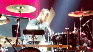 Max & Igor Cavalera RETURN TO ROOTS live Berlin 2016 - Igor Cavalera Itsári Drum Solo