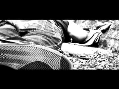 Sepulturero, Sekreto & Spia 104 - En Cada Esquina (Video Oficial)