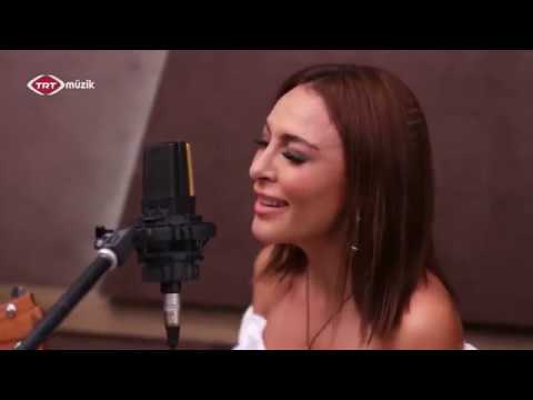 Ziynet Sali & Mertcan Türkeri - Deli Divanenim - Ben Şarkı Söylersem